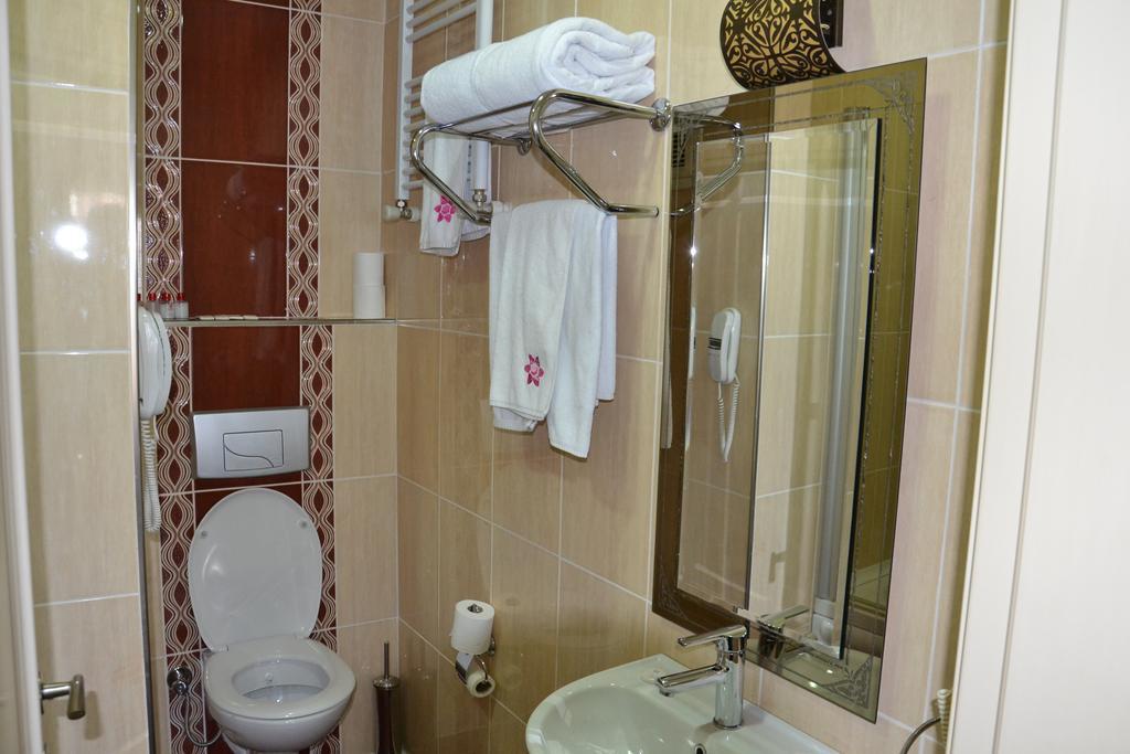 Cosmos Hotel Provincia di Istanbul Esterno foto